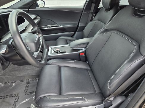 Used 2024 Lucid Air Touring AWD/4WD image 17