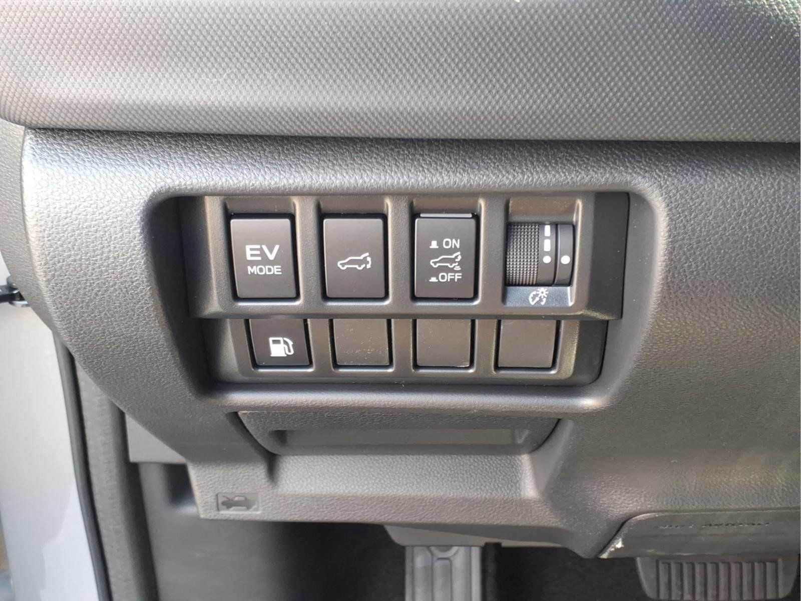 New 2026 Subaru Forester Premium AWD/4WD image 16