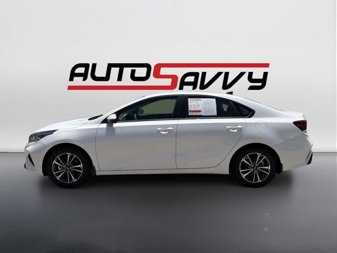 Used 2023 Kia Forte Sedan FWD image 8