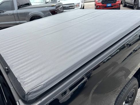Used 2019 Chevrolet Silverado 1500 LT w/ All Star Edition AWD/4WD image 7