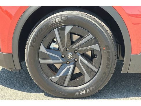 New 2026 Toyota C-HR AWD/4WD image 33