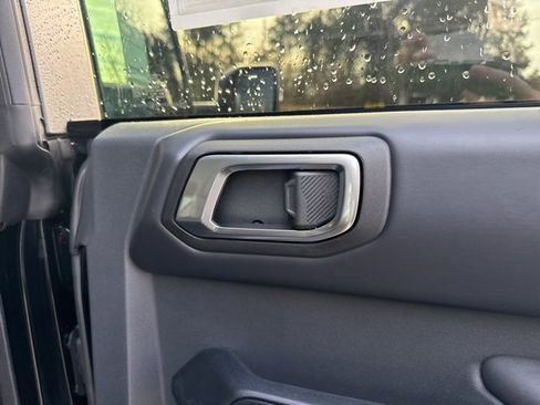 New 2025 Ford Bronco Outer Banks w/ Sasquatch Package image 27