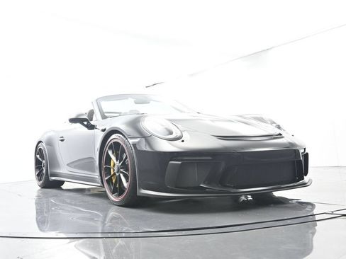 Certified 2019 Porsche 911 Speedster RWD image 66