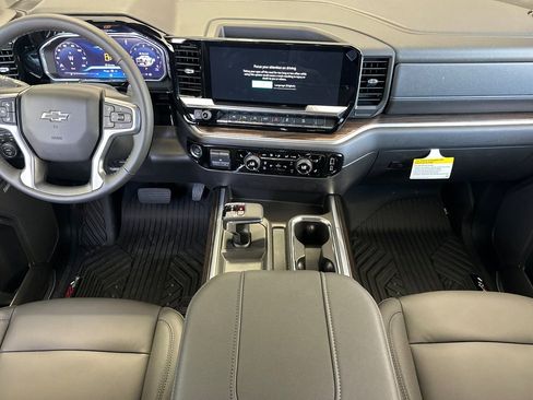 New 2026 Chevrolet Silverado 1500 LT Trail Boss w/ LT Trail Boss Premium Package AWD/4WD image 15