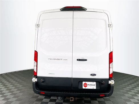 Used 2018 Ford Transit 250 T250 image 7