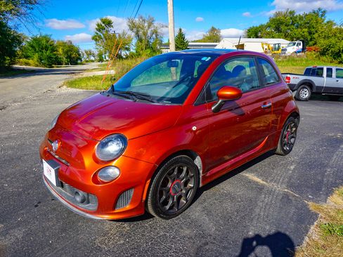Used 2013 FIAT 500 Turbo w/ Comfort/Convenience Group image 8