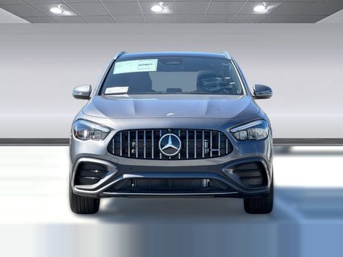 New 2026 Mercedes-Benz GLA 35 AMG 4MATIC image 6