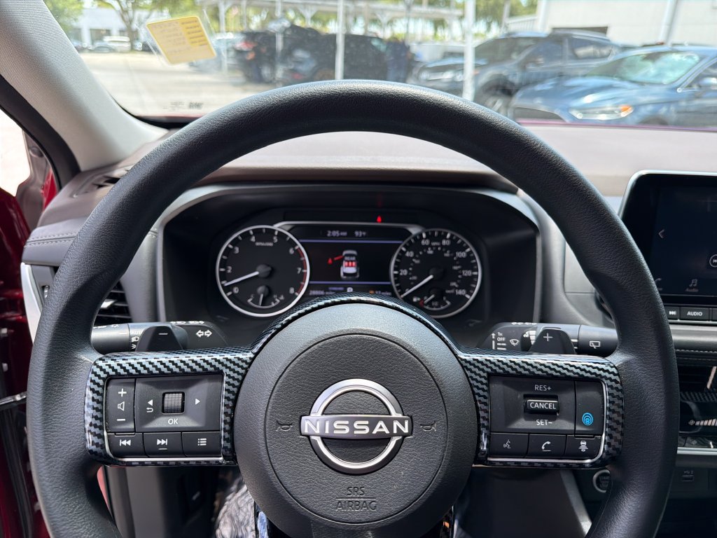 Certified 2023 Nissan Rogue SV FWD image 21