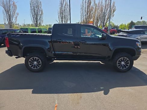 Used 2022 Chevrolet Colorado ZR2 AWD/4WD image 6