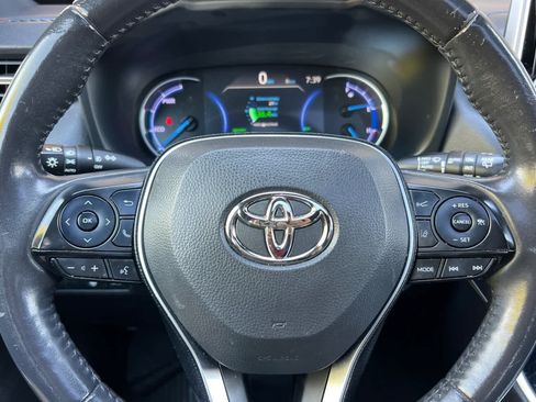 Used 2020 Toyota RAV4 XSE w/ XSE Grade Weather Package AWD/4WD image 25