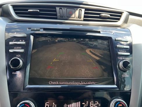 Used 2021 Nissan Murano SV FWD image 18