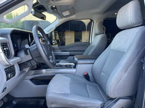 Used 2024 Ford F250 XLT w/ XLT Premium Package AWD/4WD image 21