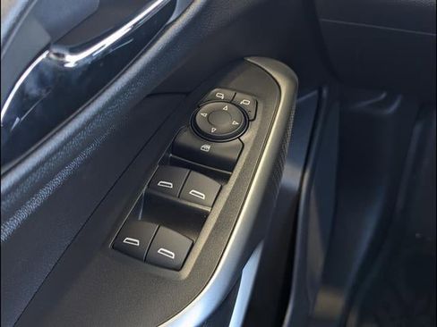 New 2026 Chevrolet Trax RS w/ Driver Confidence Package FWD image 18