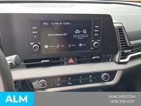 Used 2025 Kia Sportage LX AWD/4WD image 17