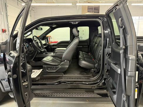 Used 2018 Ford F150 XLT w/ Equipment Group 302A Luxury image 30