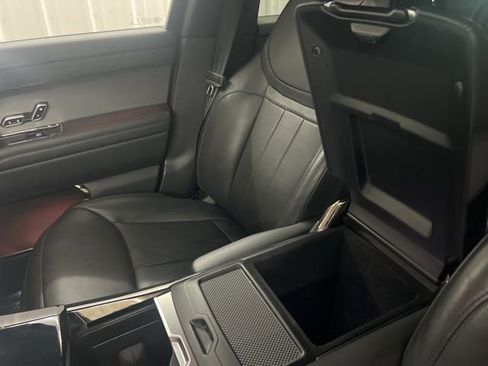 Used 2024 Land Rover Range Rover Sport Dynamic SE image 35