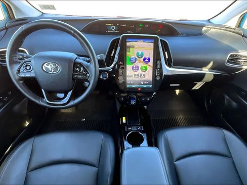 Certified 2022 Toyota Prius Limited image 13