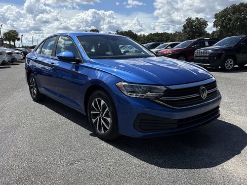 Used 2024 Volkswagen Jetta S FWD image 7