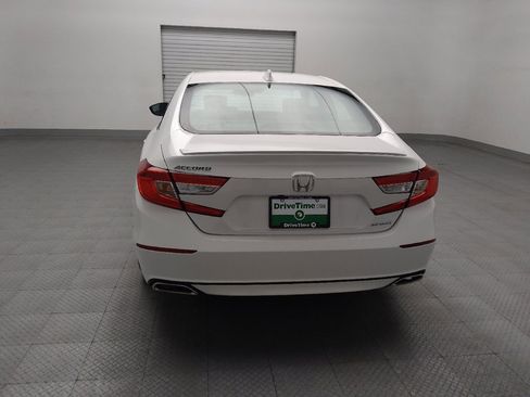 Used 2019 Honda Accord Sport image 6