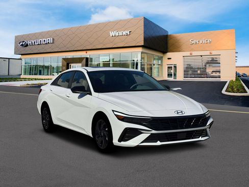 New 2026 Hyundai Elantra SEL Sport Premium FWD image 11