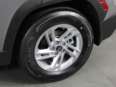 Certified 2026 Hyundai Tucson SE FWD image 13