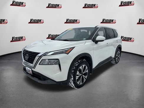 Used 2023 Nissan Rogue SV image 1