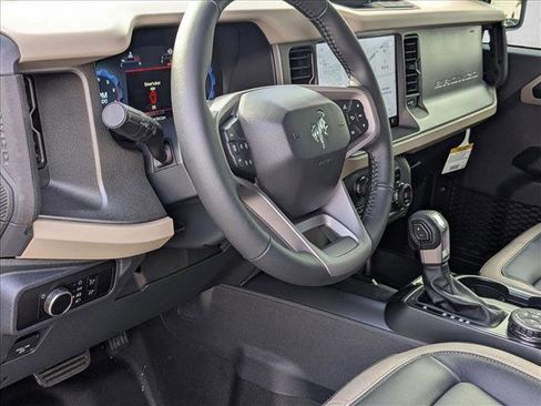 New 2025 Ford Bronco Big Bend image 3