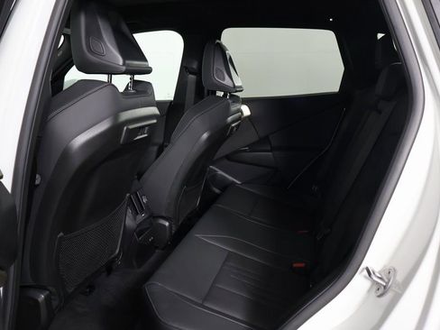 Used 2025 BMW X3 xDrive30i w/ Premium Package image 11