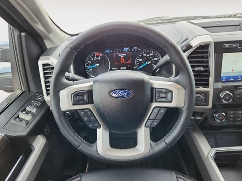 Used 2021 Ford F350 Lariat image 12