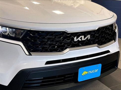 Used 2022 Kia Sorento LX FWD image 29