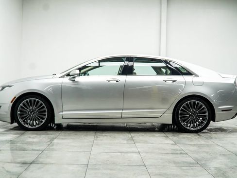 Used 2016 Lincoln MKZ Hybrid w/ Equipment Group 600A Reserve FWD image 10