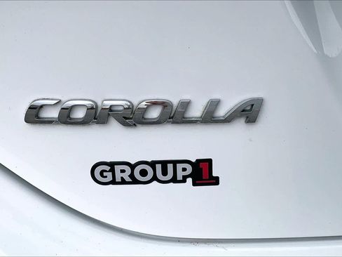 Used 2015 Toyota Corolla S image 30