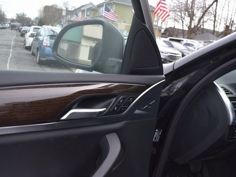 Used 2024 BMW X4 xDrive30i image 14