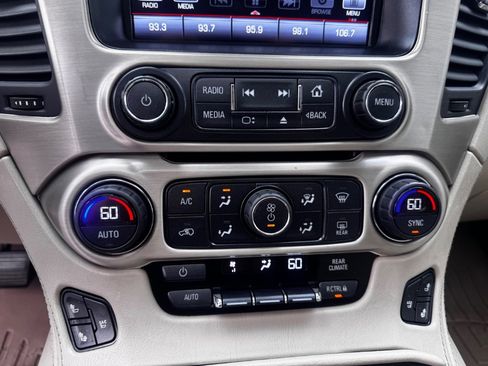 Used 2016 GMC Yukon XL Denali w/ Open Road Package image 28