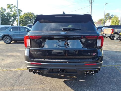New 2026 Ford Explorer ST AWD/4WD image 5