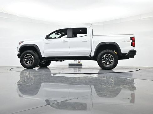 Used 2026 Chevrolet Colorado ZR2 AWD/4WD image 39