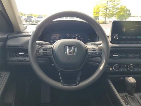 New 2025 Honda Accord SE image 10