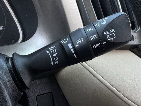 Used 2014 Toyota RAV4 XLE image 21