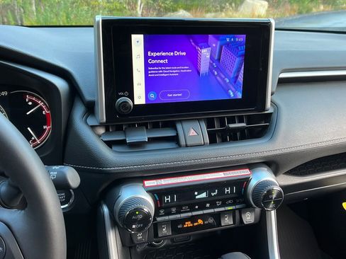 New 2025 Toyota RAV4 XLE w/ Convenience Package image 16