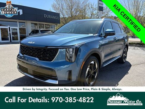Certified 2025 Kia Sorento EX AWD/4WD image 1