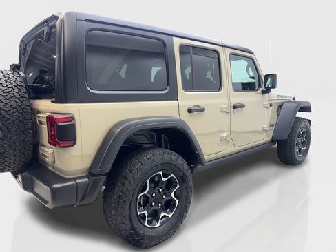 Used 2022 Jeep Wrangler Unlimited Rubicon 4xe AWD/4WD image 13