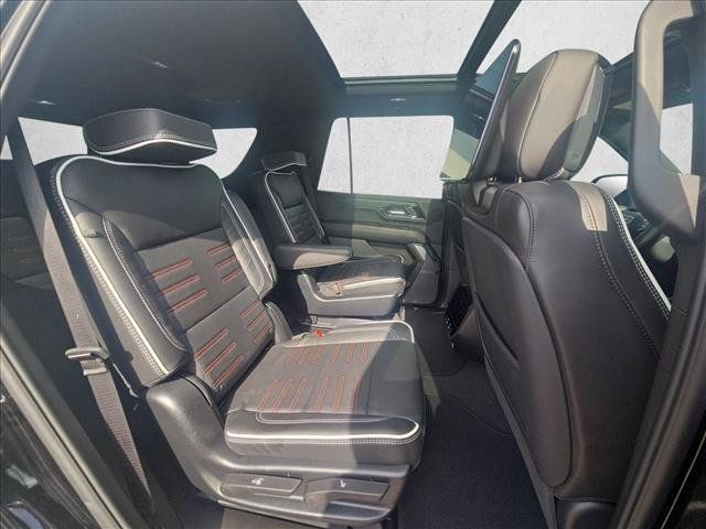 Used 2026 GMC Yukon AT4 Ultimate AWD/4WD image 23