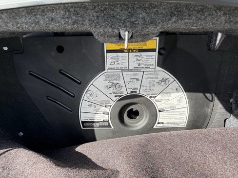 Used 1990 Buick Reatta Convertible image 30