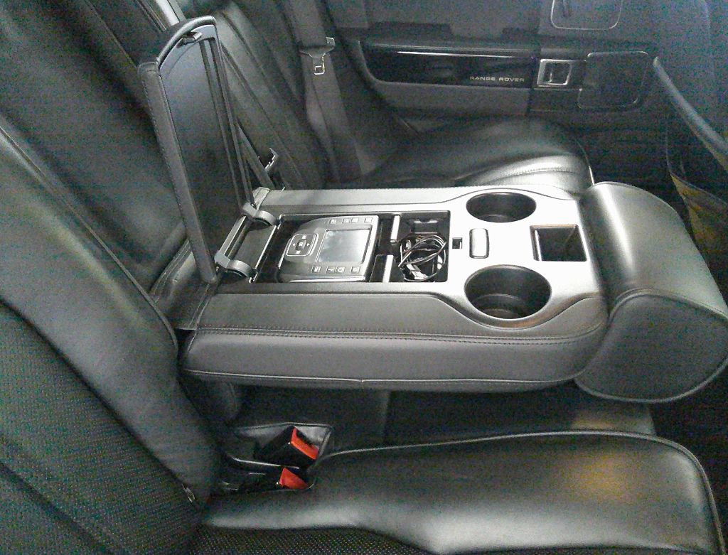 Used 2012 Land Rover Range Rover Supercharged AWD/4WD image 27