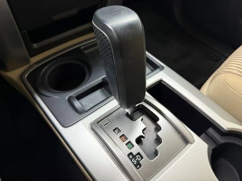 Used 2013 Toyota 4Runner SR5 image 20