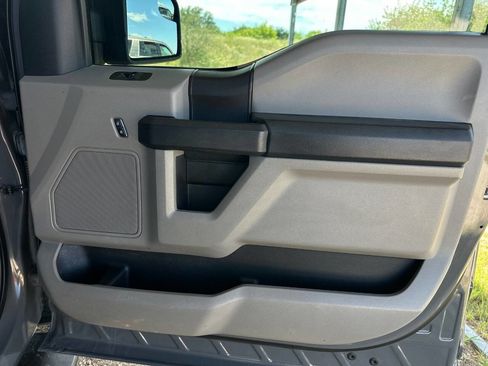 Used 2018 Ford F150 XL w/ Equipment Group 101A Mid AWD/4WD image 18