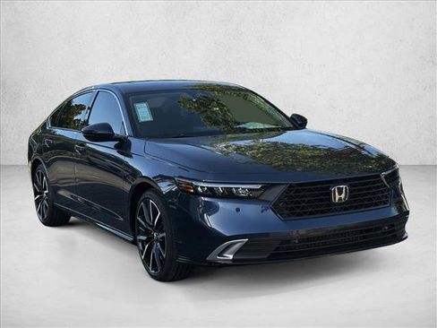 New 2026 Honda Accord Touring image 7