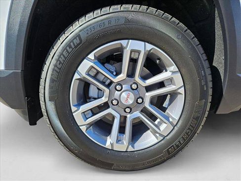 New 2025 GMC Terrain Elevation image 10