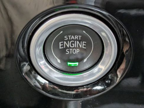 Used 2023 GMC Sierra 1500 SLT w/ SLT Premium Package image 29