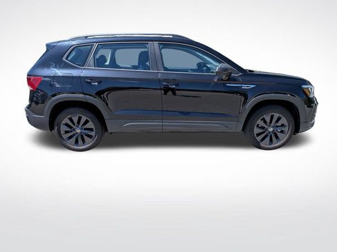 Used 2023 Volkswagen Taos S FWD image 2